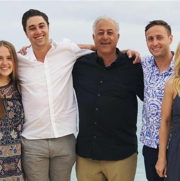 Meet your Posher, Roger - Picture 1 of 1